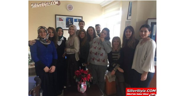 Silivri’de Öğretmenler Günü Coşkulu Geçiyor…