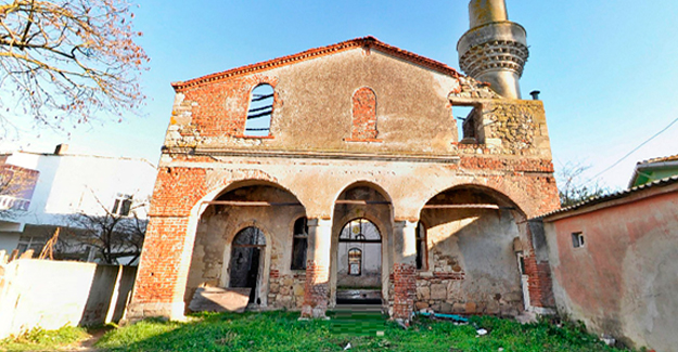 Eksarhia Bulgarian Orthodox Church (Seymen Old Mosque)