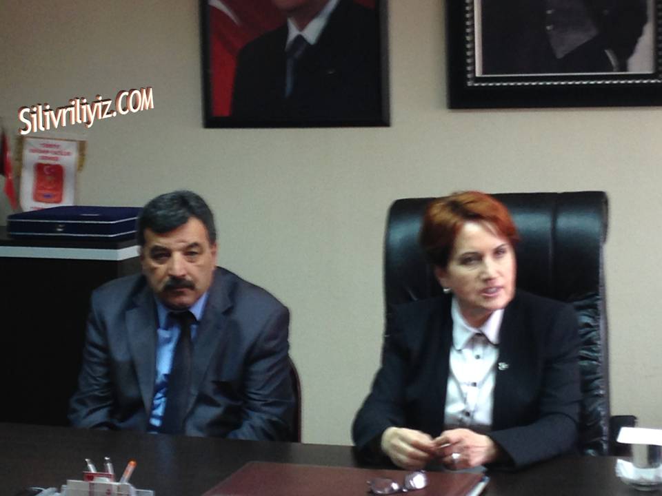 Halk Meral Akşener'i Bağrına Bastı...