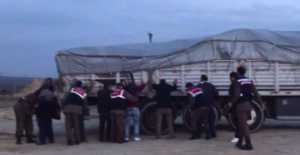 Silivri’de Tavuk Çiftliği Görünümünde Akaryakıt Kaçakçılığı… VİDEO HABER